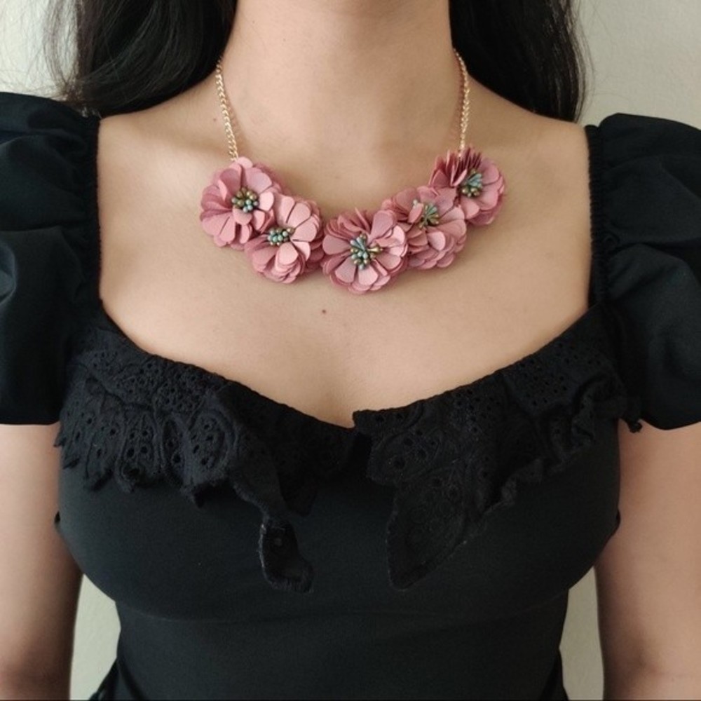 Flower Pendants Collar Gold Chain Boho Necklace